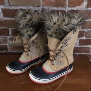 Sorel - Joan of Arctic waterproof winter boots